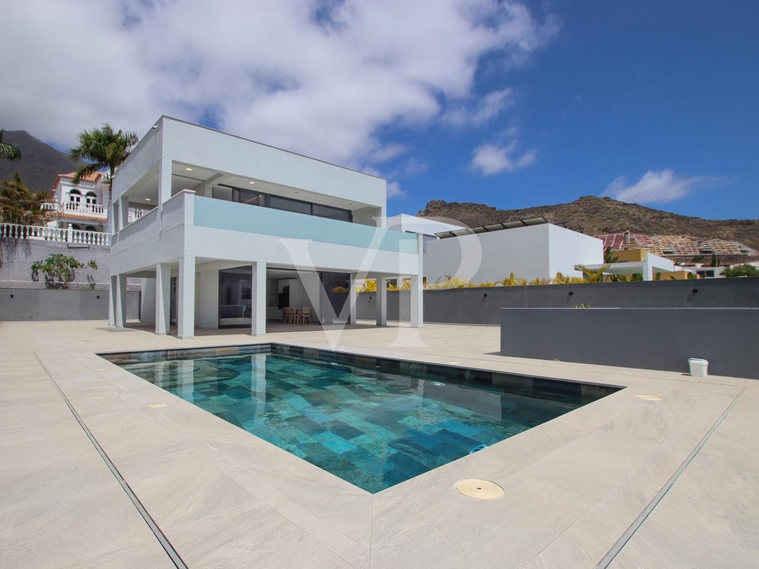 4 slaapkamer Villa te koop in El Madronal met zwembad - € 1.800.000 (Ref: 8324475)