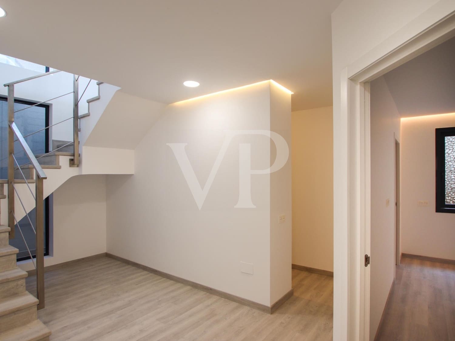 4 slaapkamer Villa te koop in El Madronal met zwembad - € 1.800.000 (Ref: 8324475)