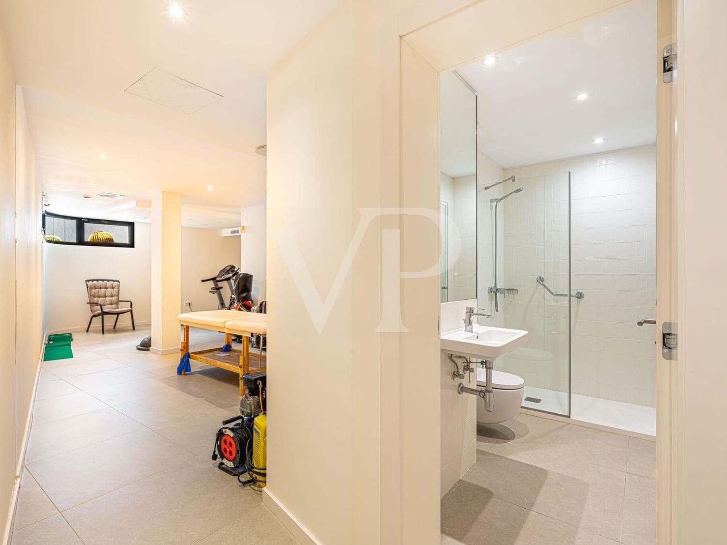 5 soveværelse Villa til salg i Guia de Isora med swimmingpool - € 6.000.000 (Ref: 8406992)