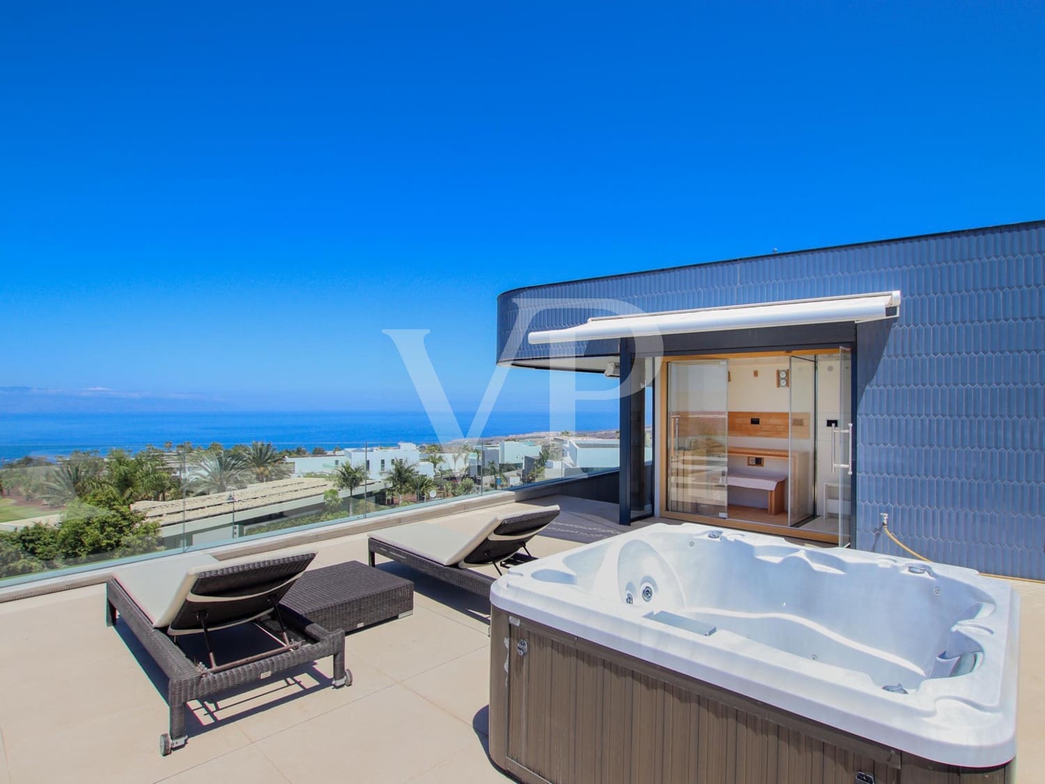 5 soveværelse Villa til salg i Guia de Isora med swimmingpool - € 6.000.000 (Ref: 8406992)