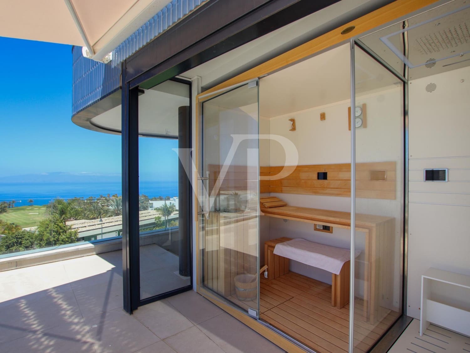 5 soveværelse Villa til salg i Guia de Isora med swimmingpool - € 6.000.000 (Ref: 8406992)