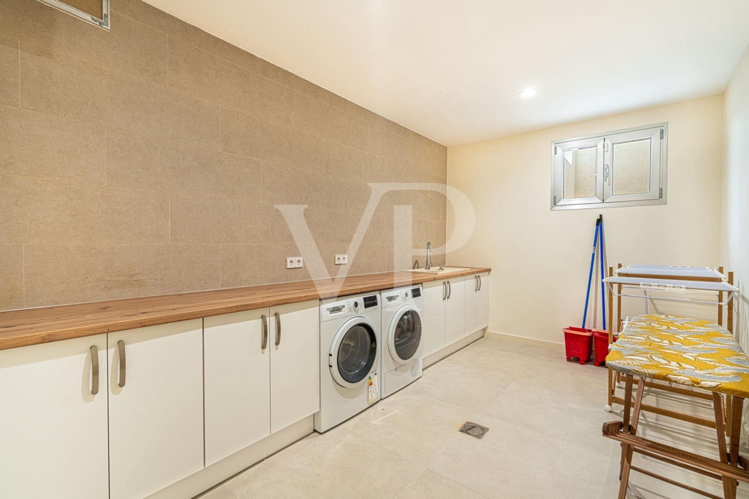 4 soveværelse Villa til salg i Guia de Isora med swimmingpool - € 5.000.000 (Ref: 8417558)