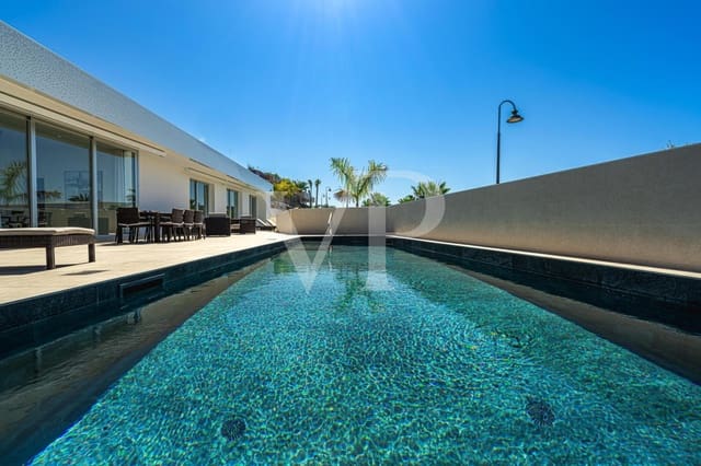 4 soveværelse Villa til salg i Guía de Isora med swimmingpool - € 5.000.000 (Ref: 8417558)