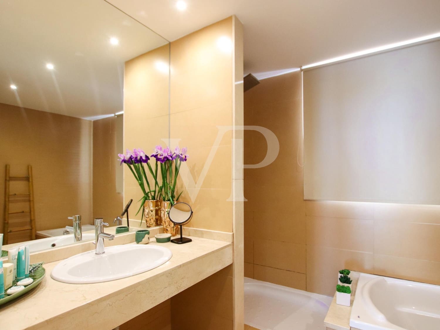 3 bedroom Villa for sale in Costa Adeje with pool - € 1,690,000 (Ref: 8590907)