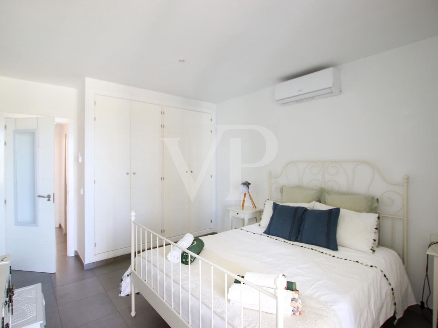 3 bedroom Villa for sale in Costa Adeje with pool - € 1,690,000 (Ref: 8590907)