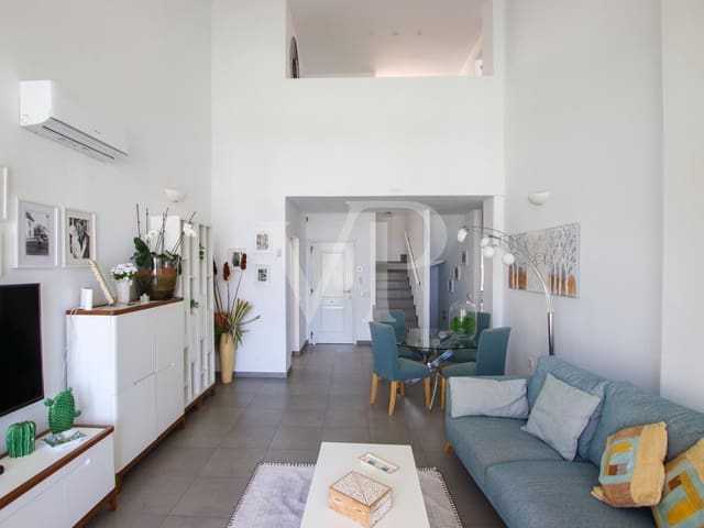 3 slaapkamer Villa te koop in La Caleta Adeje, Adeje met zwembad - € 1.690.000 (Ref: 8590907)