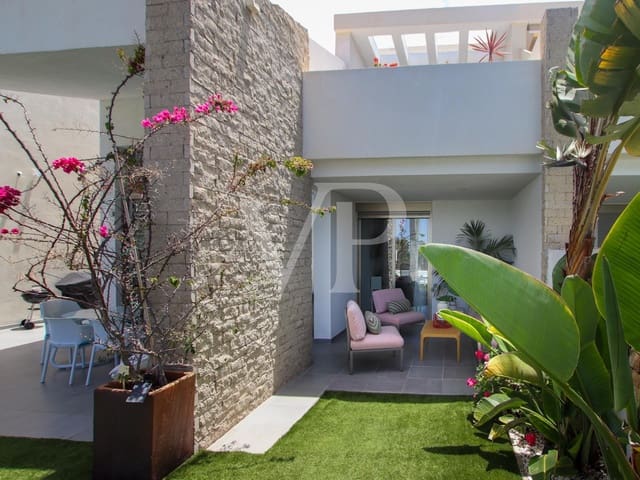 3 slaapkamer Villa te koop in La Caleta Adeje, Adeje met zwembad - € 1.690.000 (Ref: 8590907)