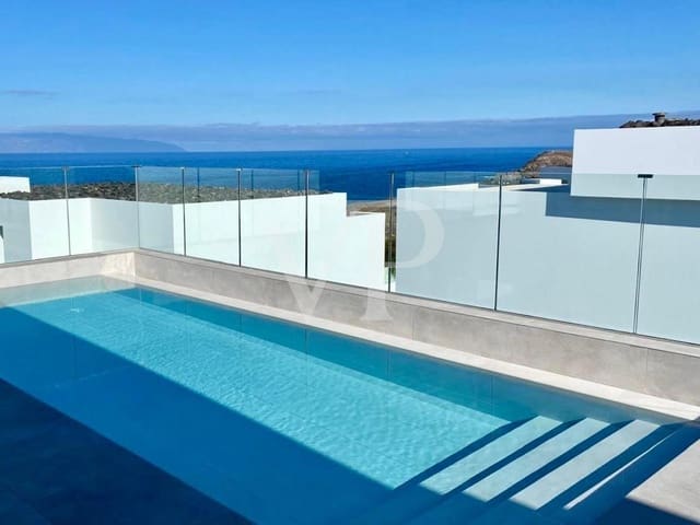 Chalet de 3 habitaciones en Callao Salvaje, Adeje en venta con piscina - 1.590.000 € (Ref: 8599783)