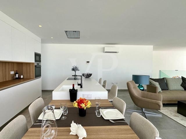 Chalet de 3 habitaciones en Callao Salvaje, Adeje en venta con piscina - 1.590.000 € (Ref: 8599783)
