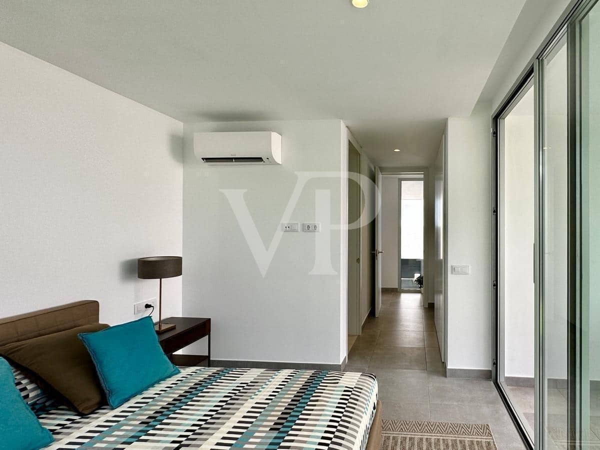 3 soverom Villa til salgs i Callao Salvaje med svømmebasseng - € 1 590 000 (Ref: 8599783)