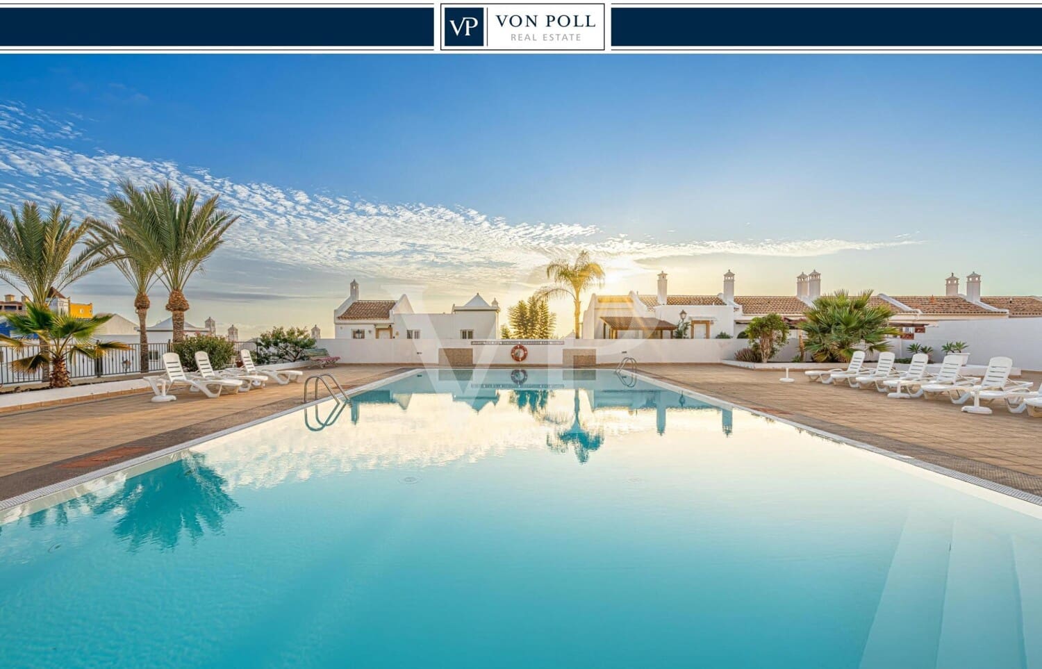 1 makuuhuone Asunto myytävänä paikassa Playa Paraiso mukana uima-altaan - 260 000 € (Ref: 8677657)