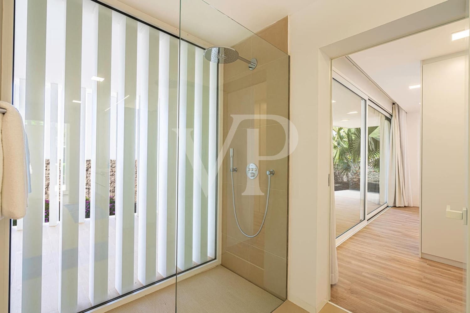 5 soveværelse Villa til salg i Costa Adeje med swimmingpool - € 6.500.000 (Ref: 8941379)