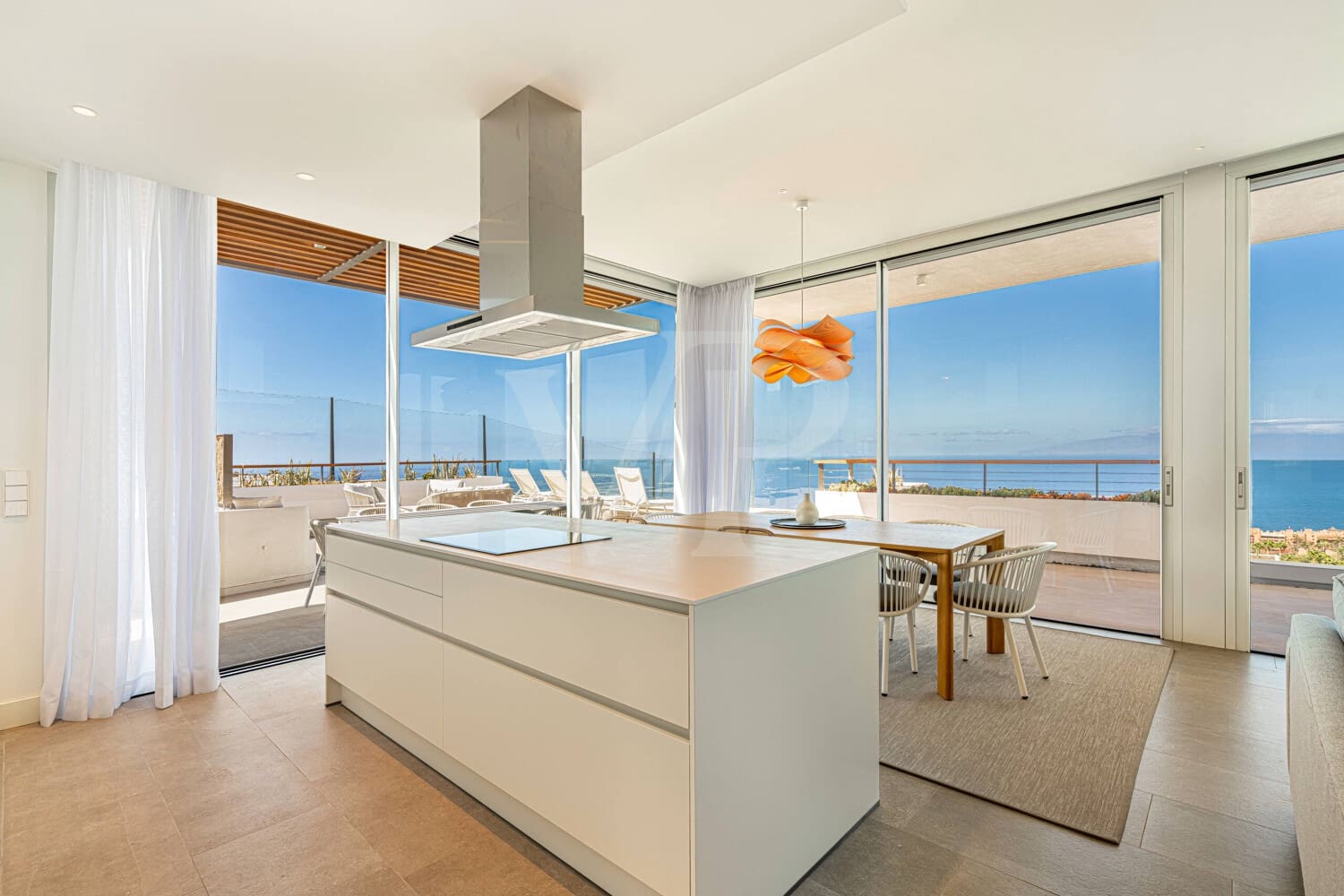 3 bedroom Penthouse for sale in Guia de Isora with pool - € 1,949,000 (Ref: 9029411)