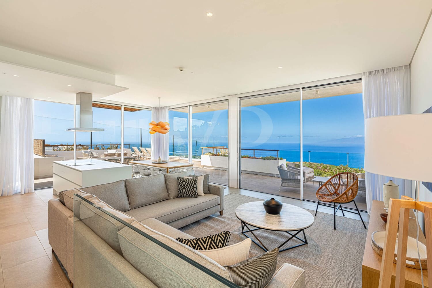 3 bedroom Penthouse for sale in Guia de Isora with pool - € 1,949,000 (Ref: 9029411)