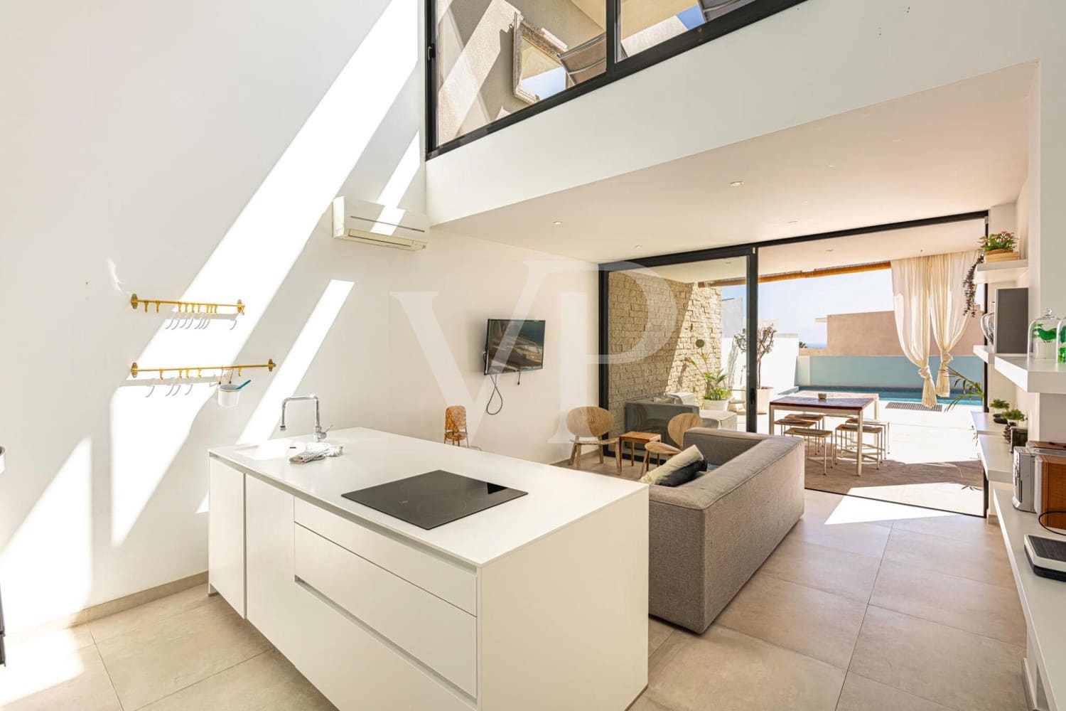 3 soveværelse Villa til salg i Costa Adeje med swimmingpool - € 1.395.000 (Ref: 9104436)