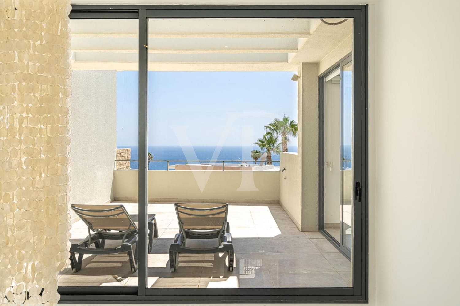 3 soveværelse Villa til salg i Costa Adeje med swimmingpool - € 1.395.000 (Ref: 9104436)