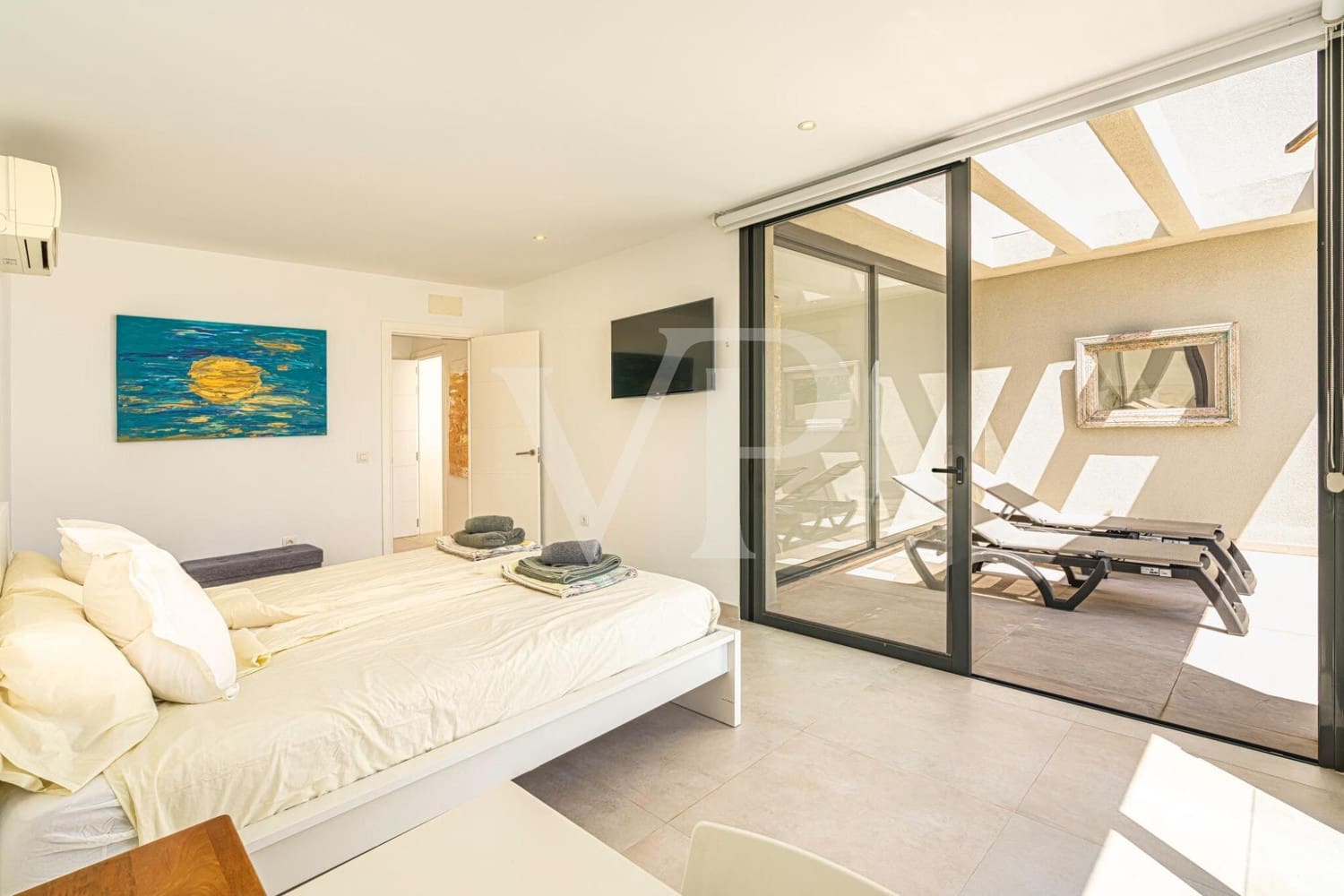 3 soveværelse Villa til salg i Costa Adeje med swimmingpool - € 1.395.000 (Ref: 9104436)