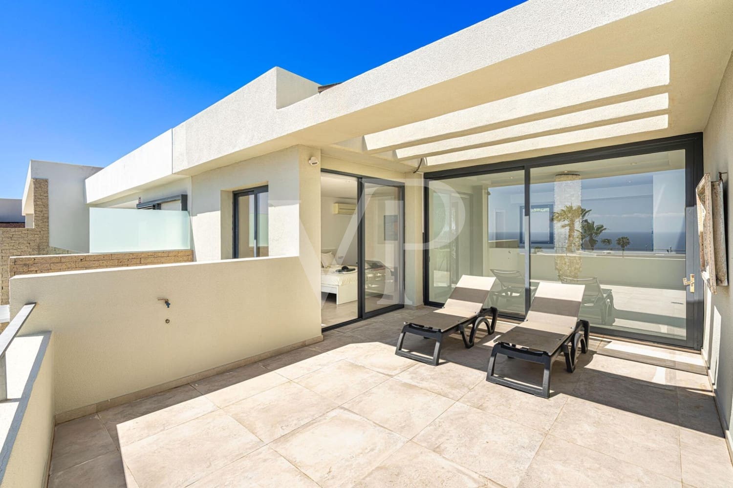 3 soveværelse Villa til salg i Costa Adeje med swimmingpool - € 1.395.000 (Ref: 9104436)