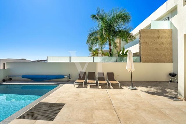 3 soverom Villa til salgs i La Caleta Adeje, Adeje med svømmebasseng - € 1 395 000 (Ref: 9104436)