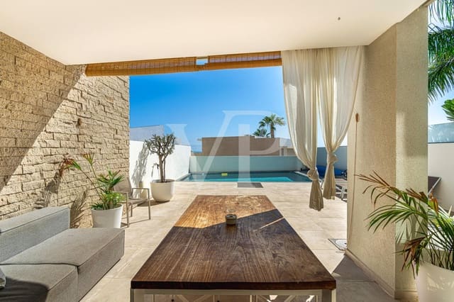 3 soverom Villa til salgs i La Caleta Adeje, Adeje med svømmebasseng - € 1 395 000 (Ref: 9104436)