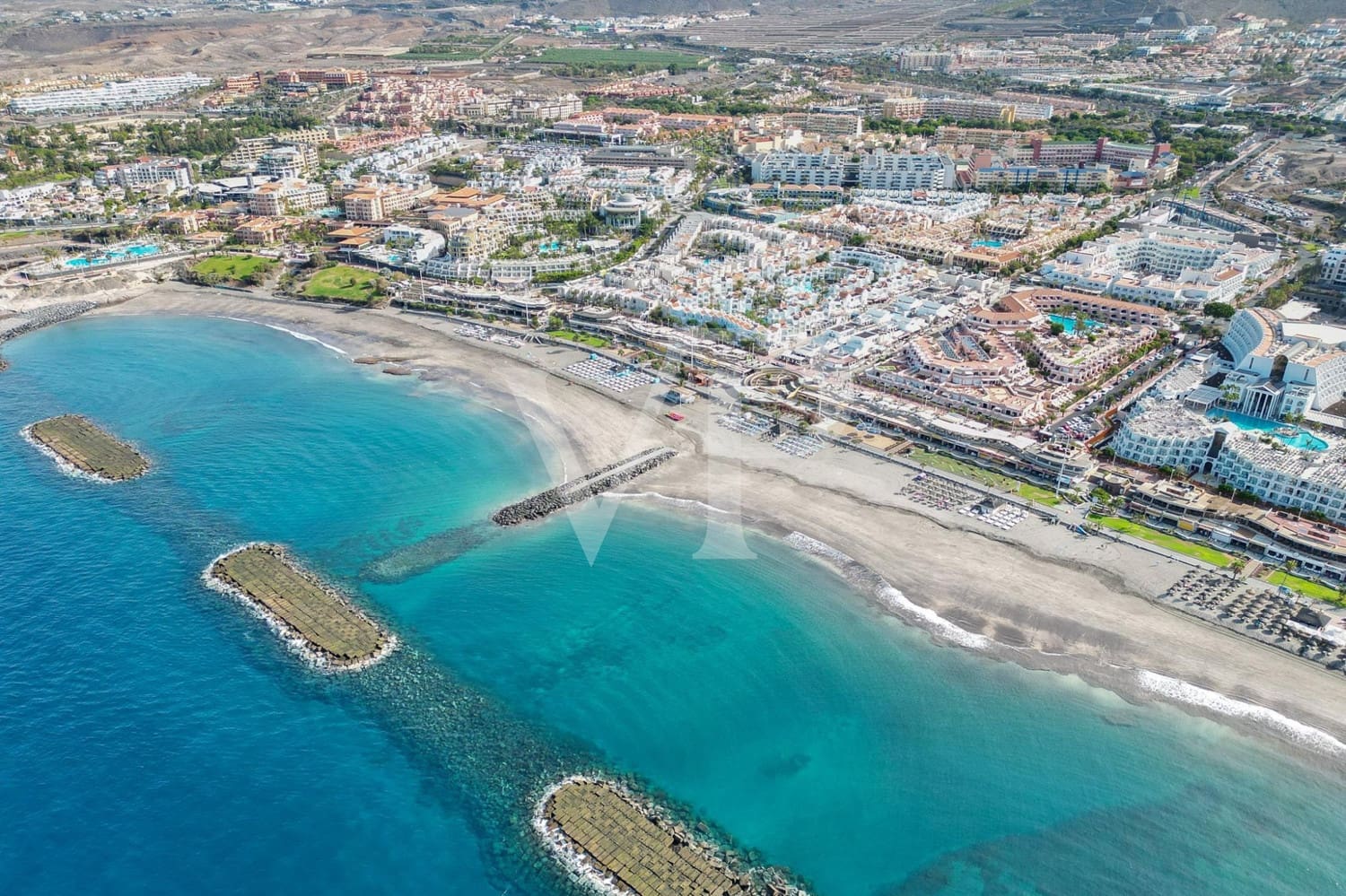 3 soveværelse Byhus til salg i Adeje - € 750.000 (Ref: 9136977)