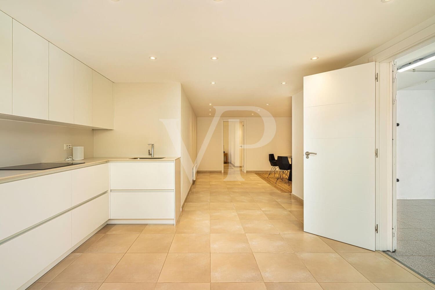 5 soveværelse Byhus til salg i Costa Adeje med swimmingpool - € 3.300.000 (Ref: 9171315)