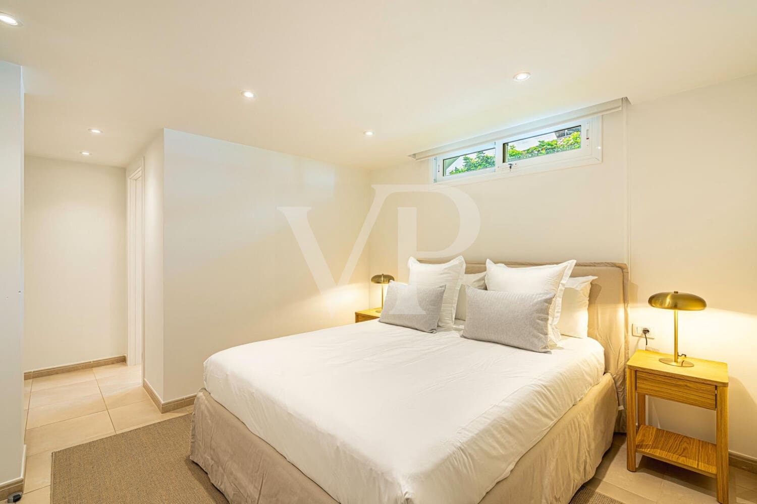 5 soveværelse Byhus til salg i Costa Adeje med swimmingpool - € 3.300.000 (Ref: 9171315)