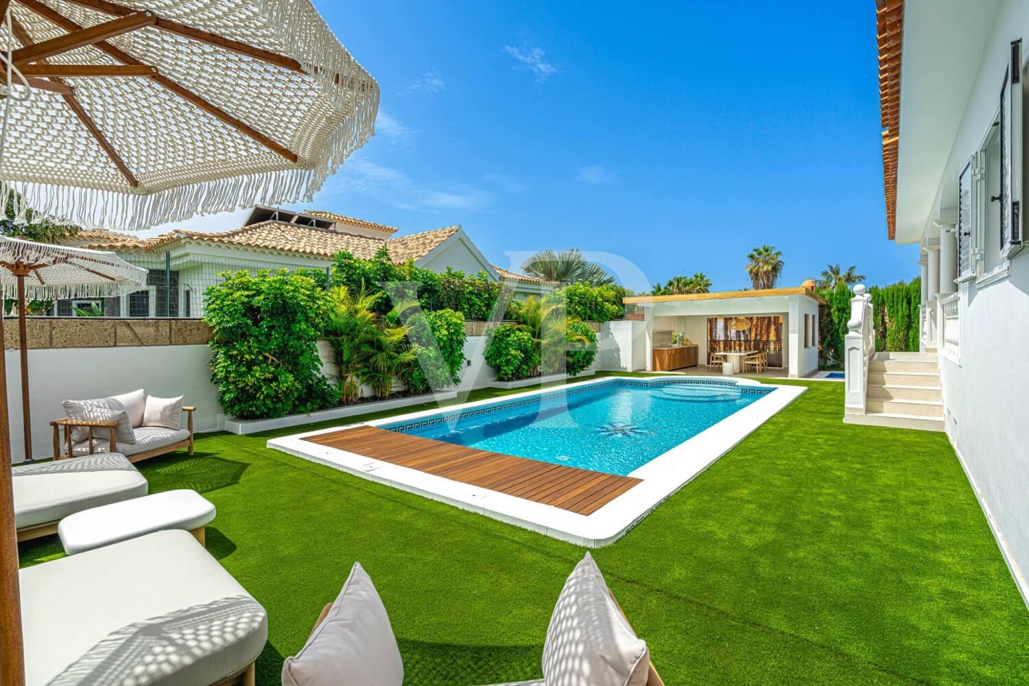 5 soveværelse Byhus til salg i Costa Adeje med swimmingpool - € 3.300.000 (Ref: 9171315)