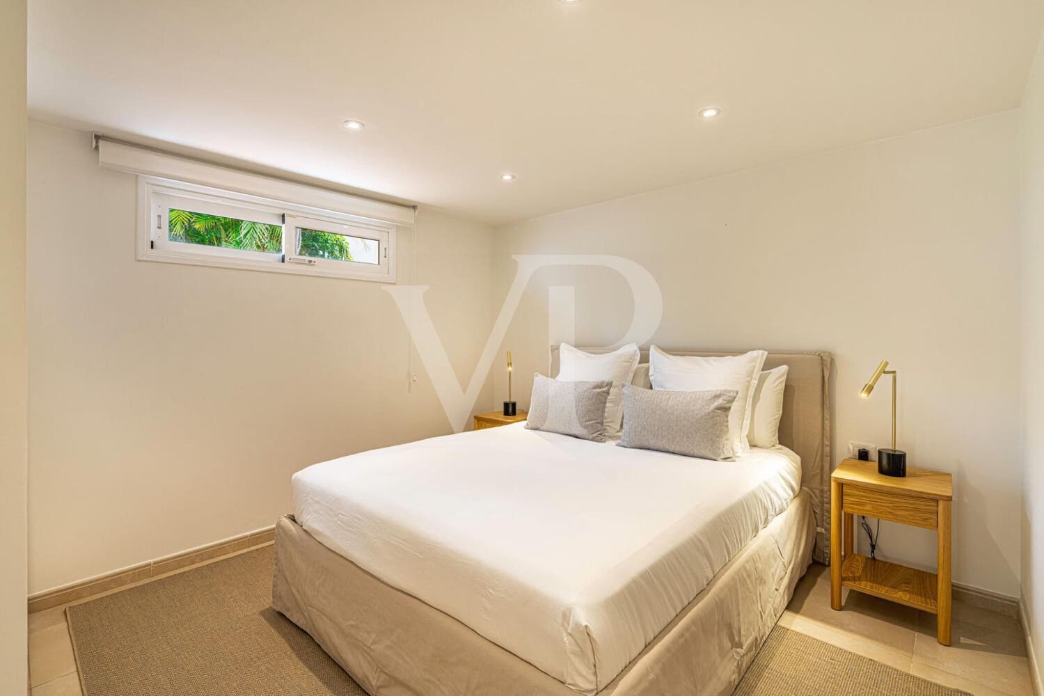 5 soveværelse Byhus til salg i Costa Adeje med swimmingpool - € 3.300.000 (Ref: 9171315)