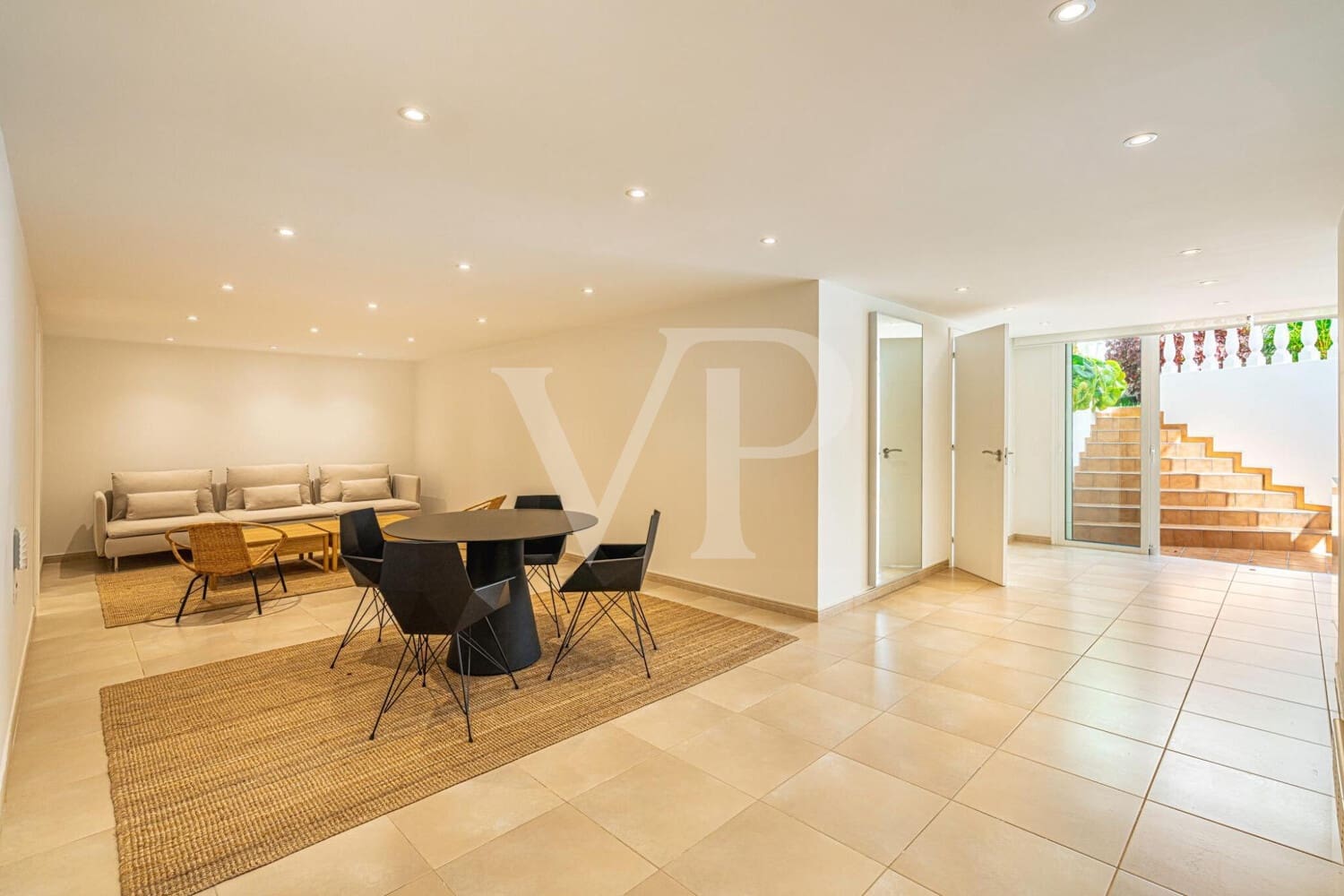 5 soveværelse Byhus til salg i Costa Adeje med swimmingpool - € 3.300.000 (Ref: 9171315)