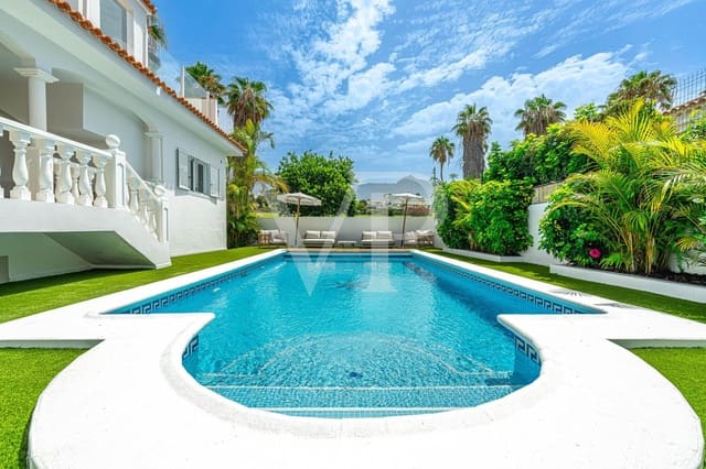 5 bedroom Townhouse for sale in La Caleta Adeje, Adeje with pool - € 3,300,000 (Ref: 9171315)