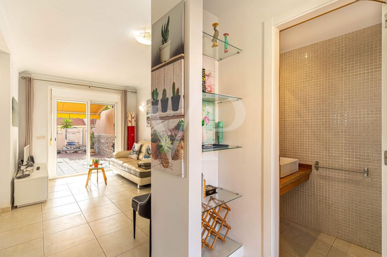 3 soveværelse Rækkehus til salg i Puerto Santiago med swimmingpool - € 595.000 (Ref: 9192503)