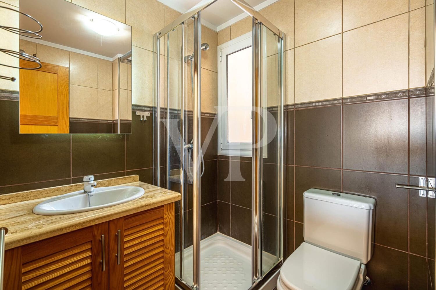 3 soveværelse Rækkehus til salg i Puerto Santiago med swimmingpool - € 595.000 (Ref: 9192503)