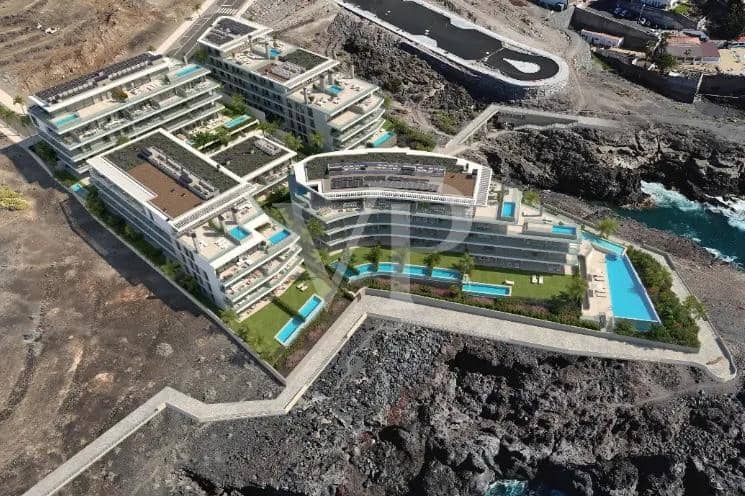 2 sovrum Lägenhet till salu i Callao Salvaje med pool - 670 000 € (Ref: 9197645)