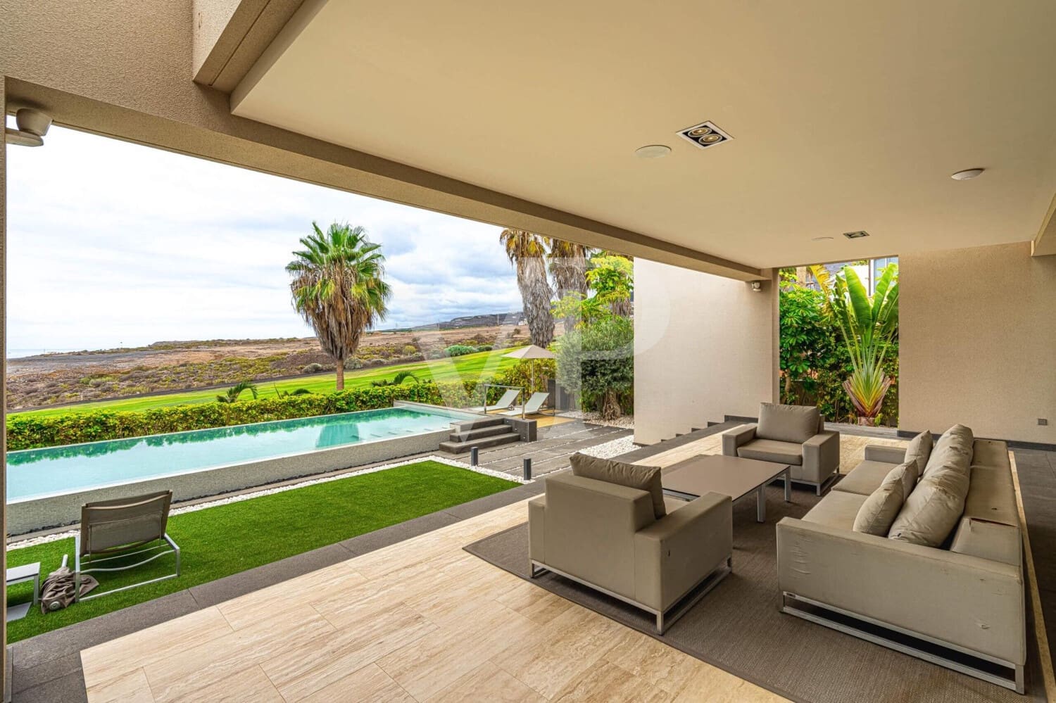 5 chambre Villa/Maison à vendre à Costa Adeje avec piscine - 3 950 000 € (Ref: 9226883)