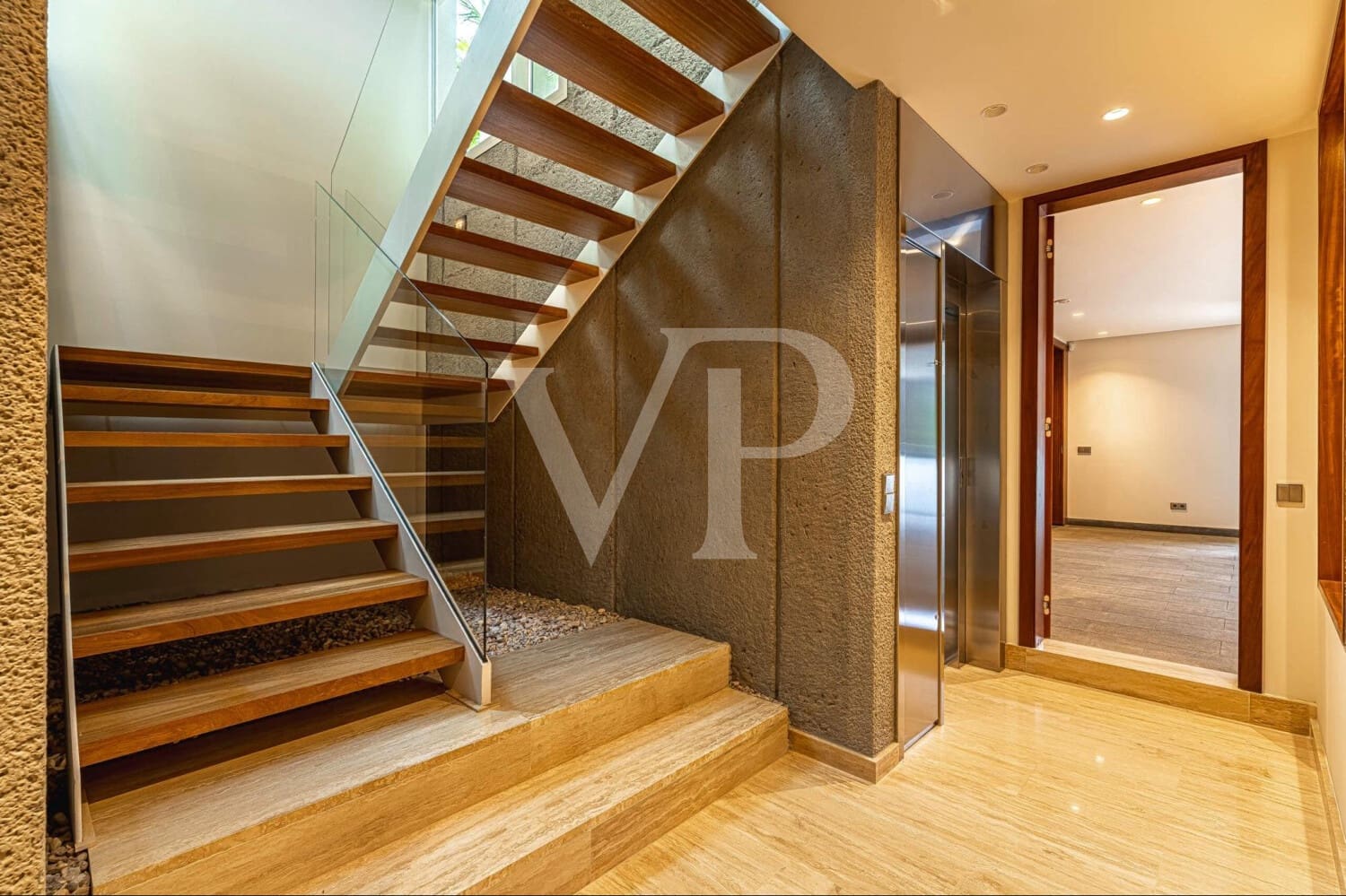 5 chambre Villa/Maison à vendre à Costa Adeje avec piscine - 3 950 000 € (Ref: 9226883)