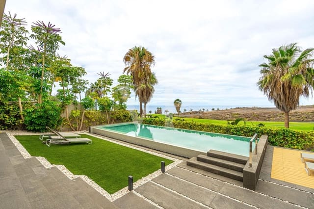 5 chambre Villa/Maison à vendre à Costa Adeje, Adeje avec piscine - 3 950 000 € (Ref: 9226883)