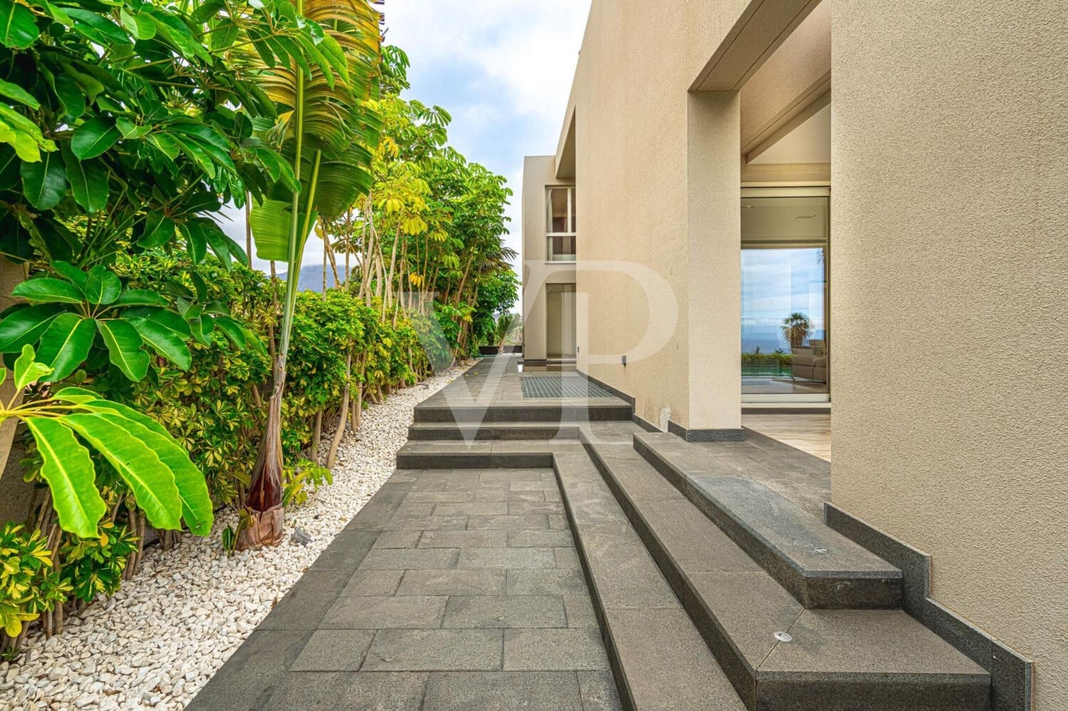 5 chambre Villa/Maison à vendre à Costa Adeje avec piscine - 3 950 000 € (Ref: 9226883)