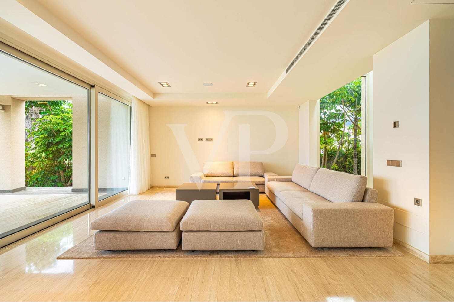 5 chambre Villa/Maison à vendre à Costa Adeje avec piscine - 3 950 000 € (Ref: 9226883)