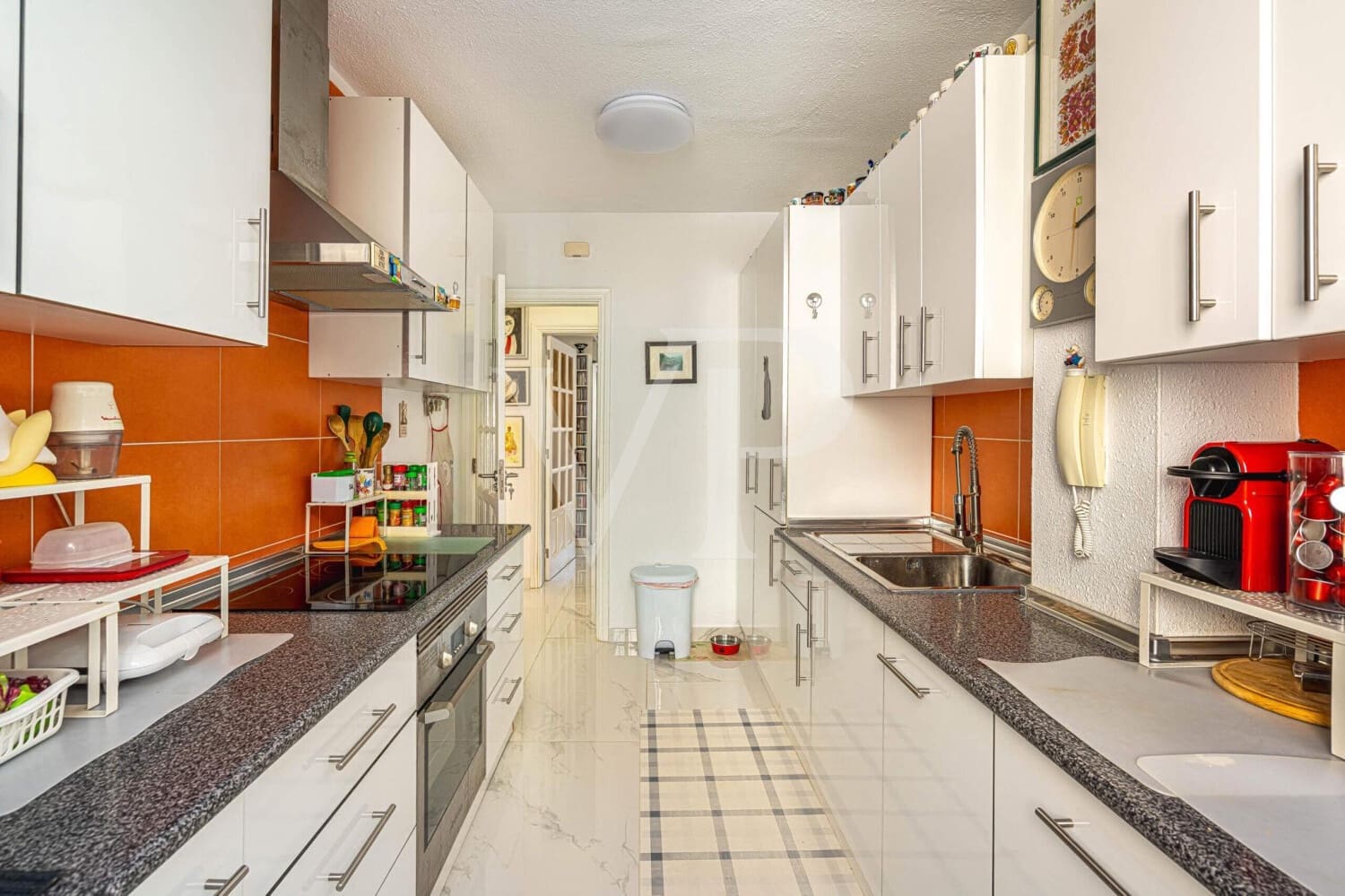 2 Zimmer Wohnung zu verkaufen in Los Cristianos mit Pool - 490.000 € (Ref: 9294240)