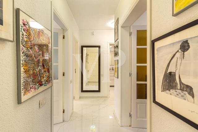 Piso de 2 habitaciones en Los Cristianos, Arona en venta con piscina - 490.000 € (Ref: 9294240)