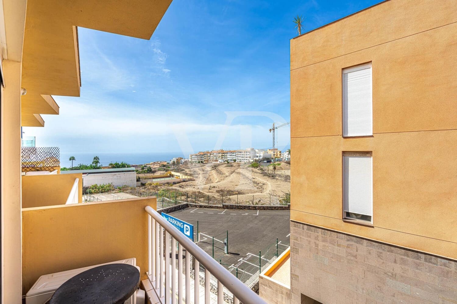 1 makuuhuone Kattohuoneisto myytävänä paikassa Adeje mukana uima-altaan - 270 000 € (Ref: 9400821)