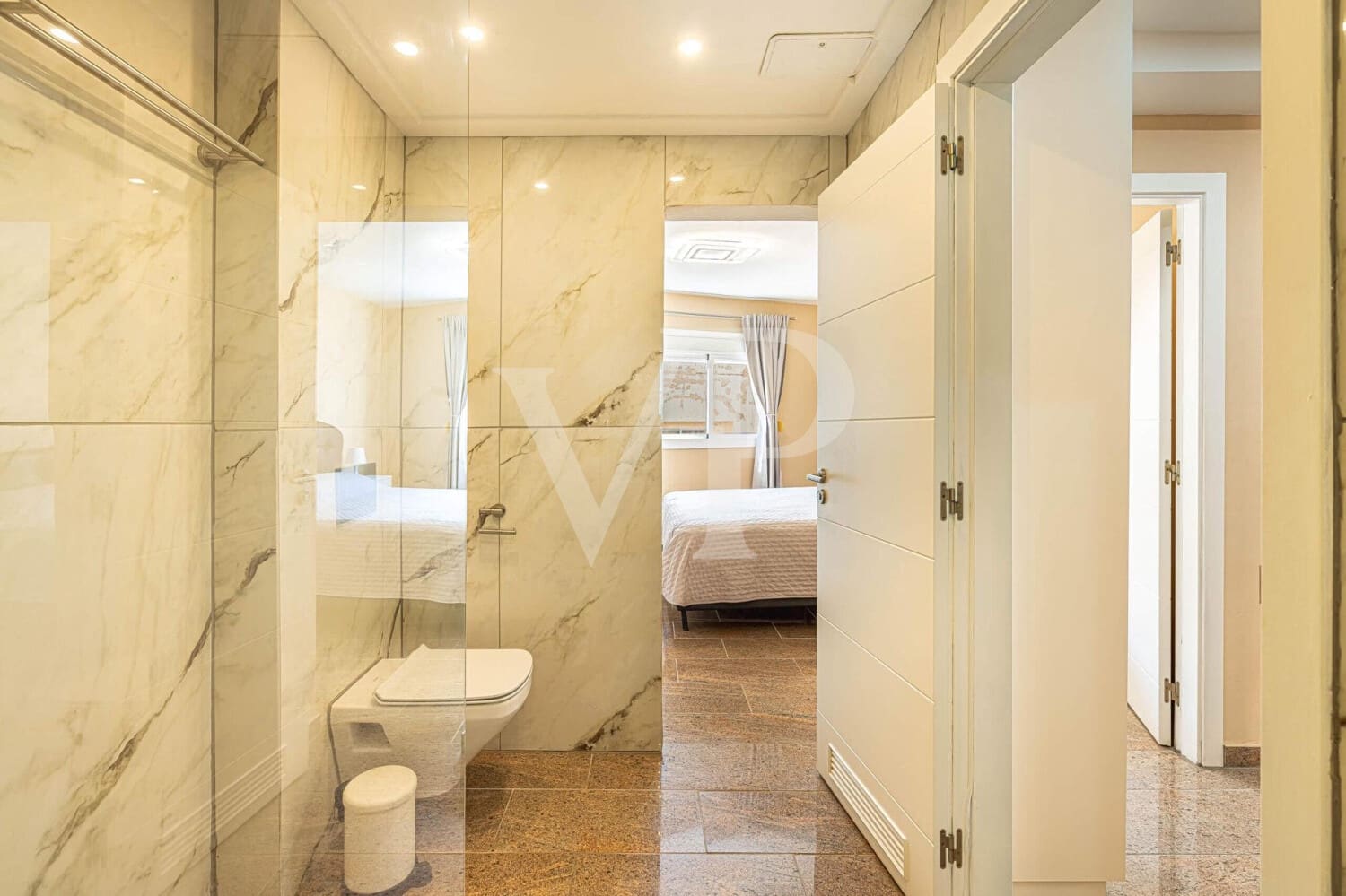 1 makuuhuone Kattohuoneisto myytävänä paikassa Adeje mukana uima-altaan - 270 000 € (Ref: 9400821)