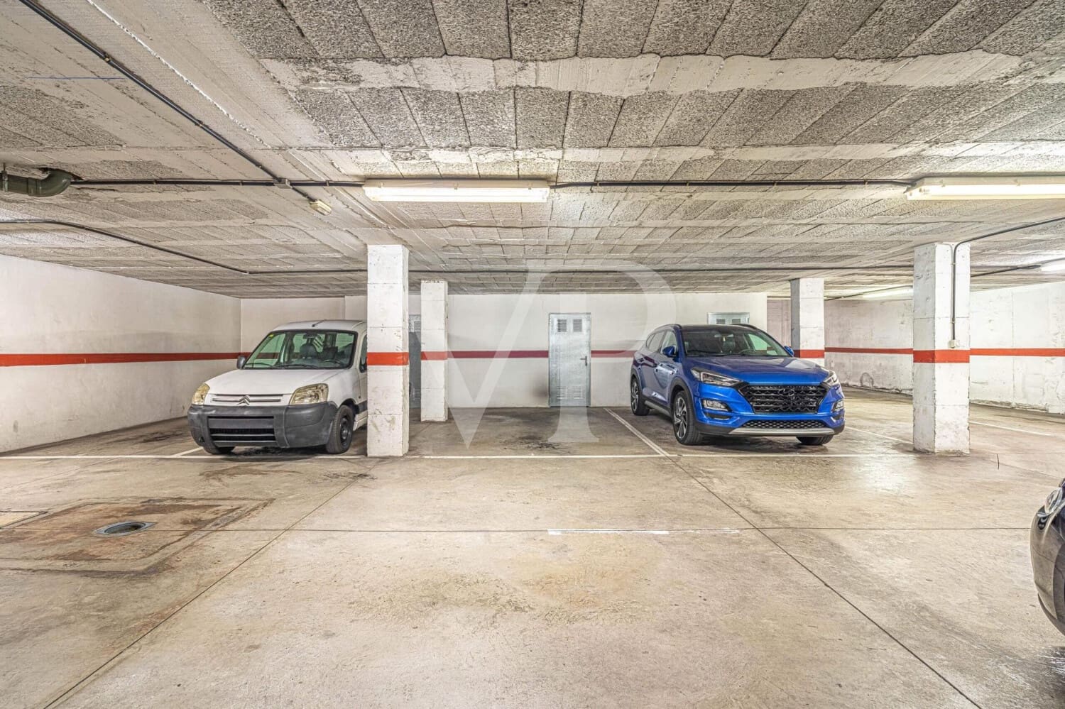 1 makuuhuone Kattohuoneisto myytävänä paikassa Adeje mukana uima-altaan - 270 000 € (Ref: 9400821)