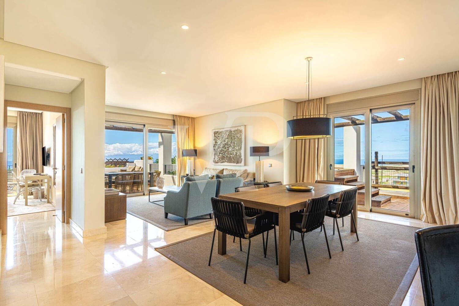 2 makuuhuone Asunto myytävänä paikassa Playa San Juan mukana uima-altaan - 1 150 000 € (Ref: 9400822)