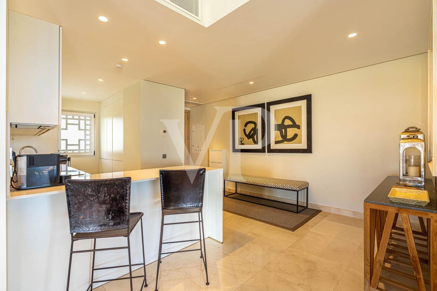 2 makuuhuone Asunto myytävänä paikassa Playa San Juan mukana uima-altaan - 1 150 000 € (Ref: 9400822)