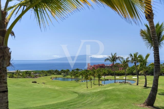 Undeveloped Land for sale in Guía de Isora - € 1,060,000 (Ref: 9403155)