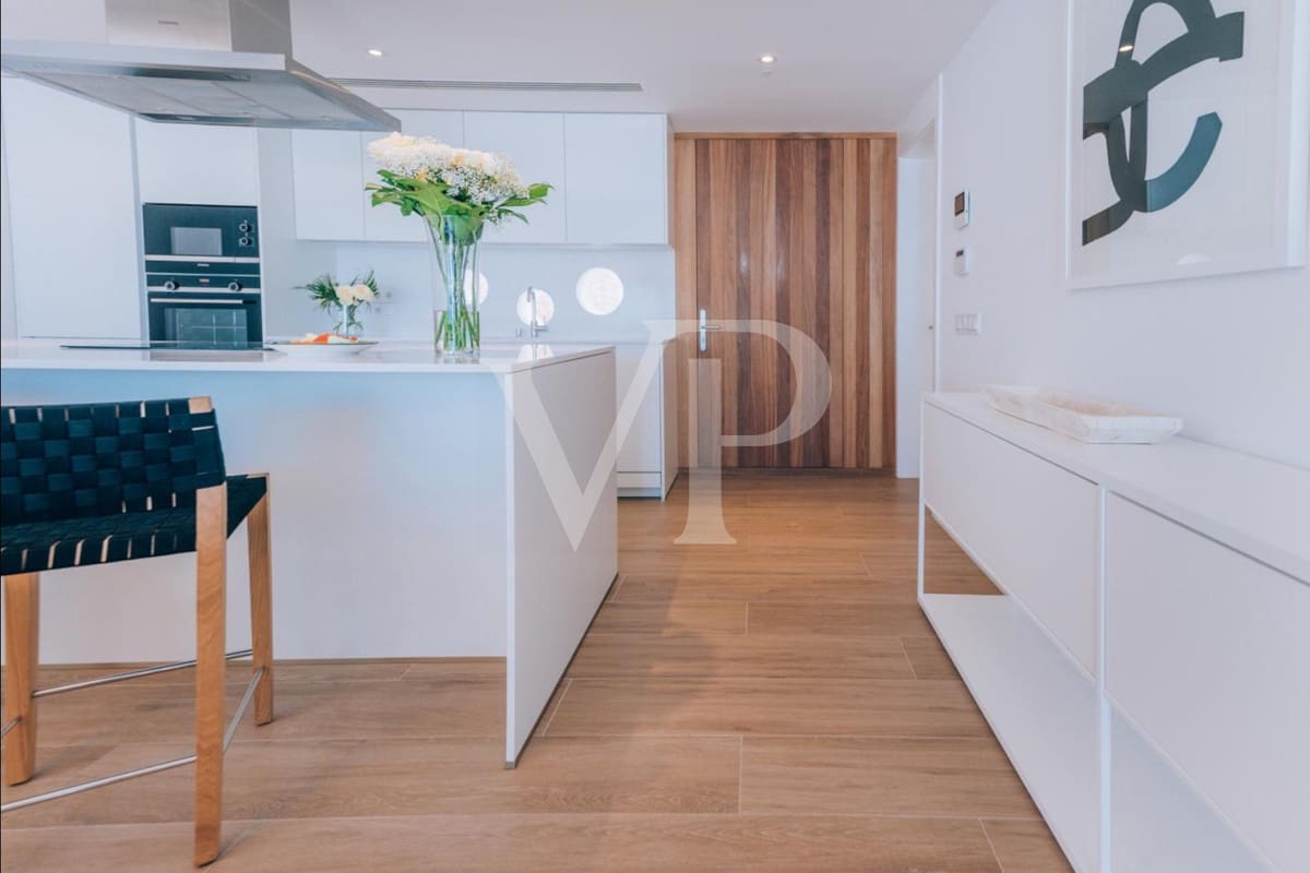 3 sypialnia Willa na sprzedaż w Guia de Isora z basenem - 2 100 000 € (Ref: 9403156)