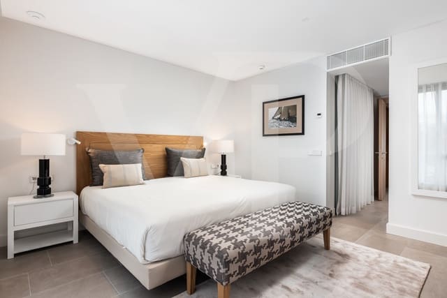 Piso de 3 habitaciones en Guía de Isora en venta con piscina - 1.479.000 € (Ref: 9403158)