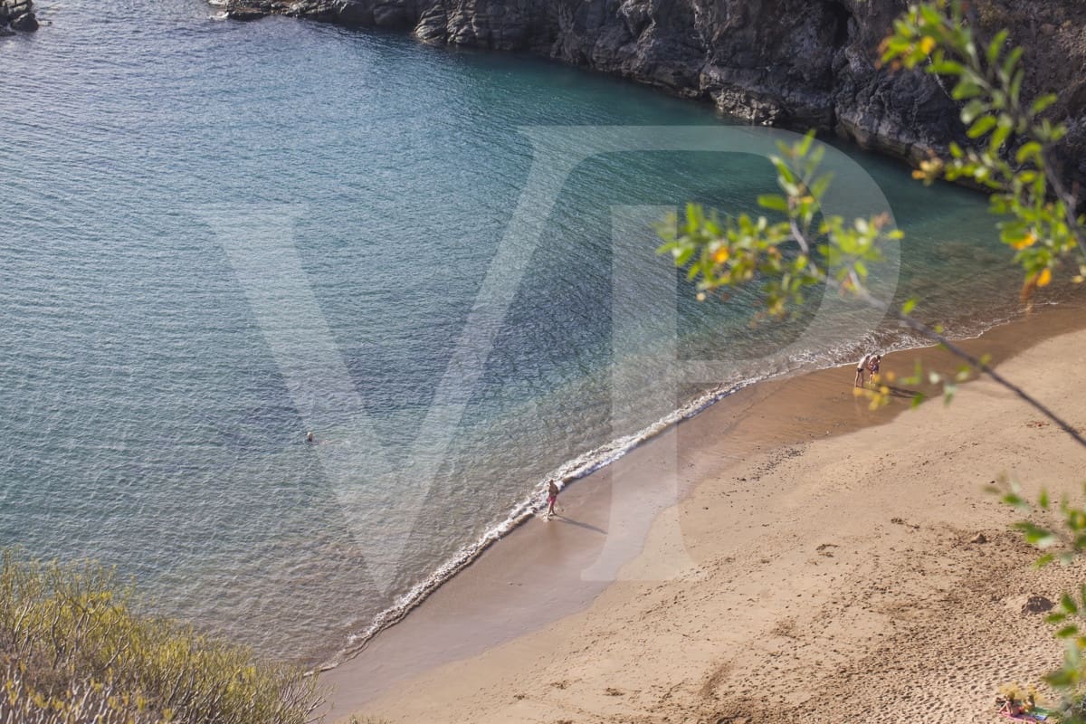 Piso de 3 habitaciones en Guía de Isora en venta con piscina - 1.479.000 € (Ref: 9403158)